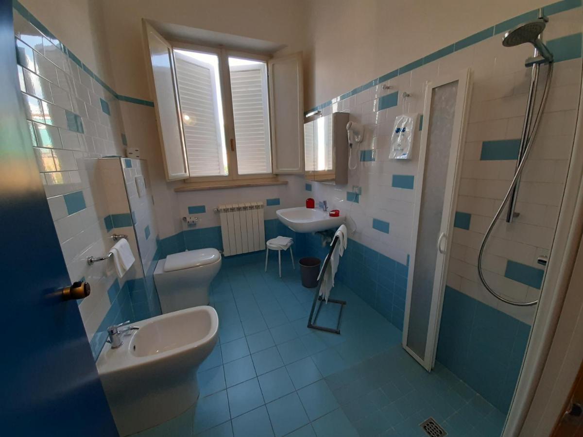Elba Hotel Rosignano Solvay Buitenkant foto