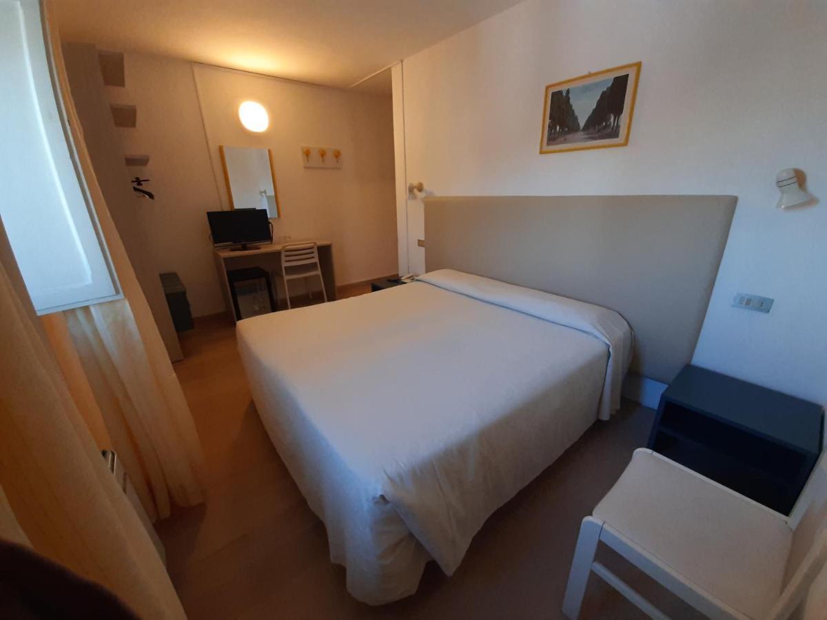 Elba Hotel Rosignano Solvay Buitenkant foto
