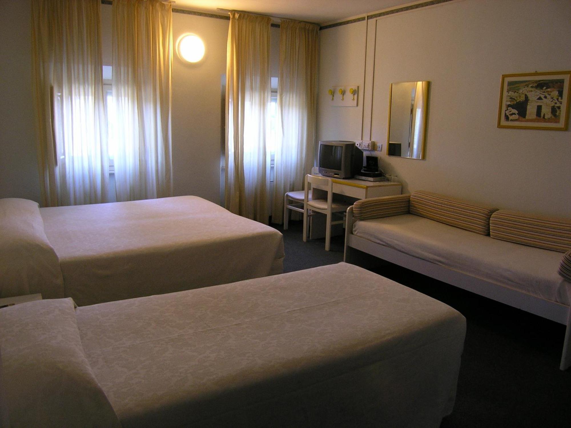 Elba Hotel Rosignano Solvay Buitenkant foto