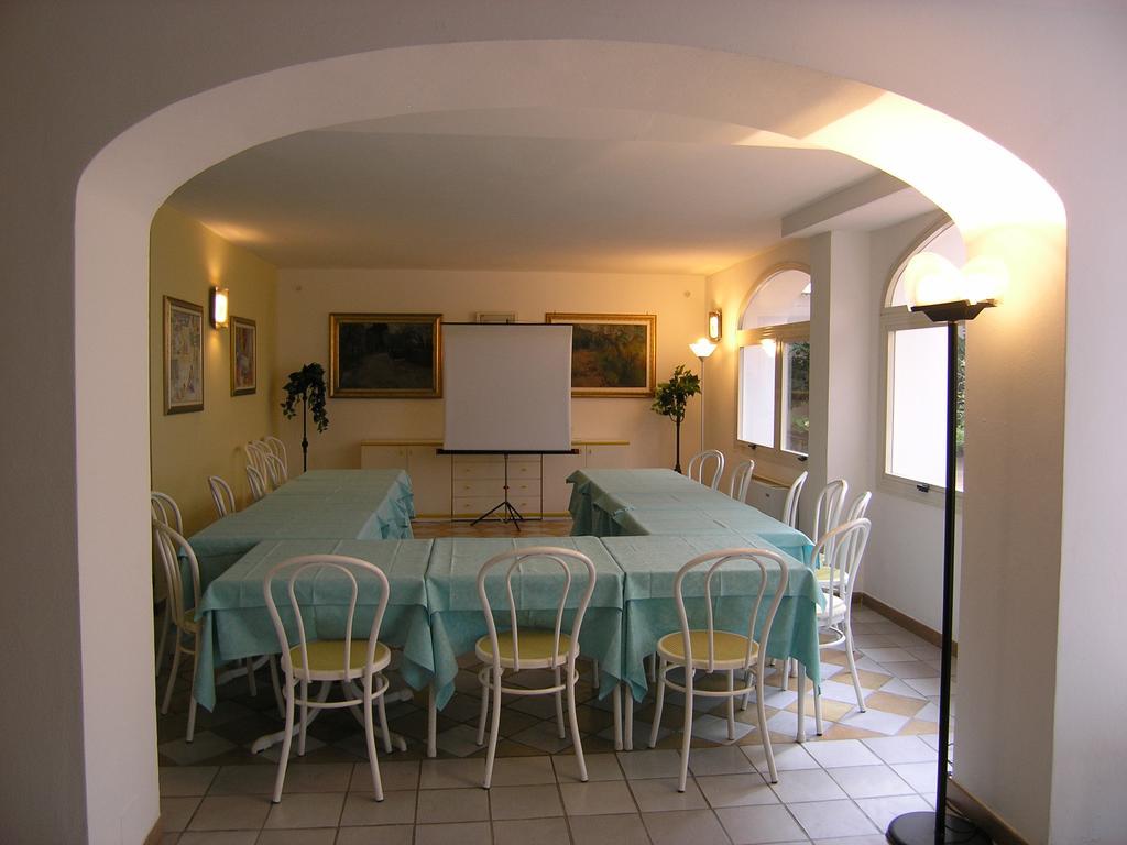 Elba Hotel Rosignano Solvay Buitenkant foto