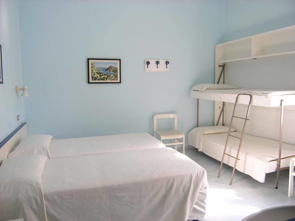 Elba Hotel Rosignano Solvay Buitenkant foto