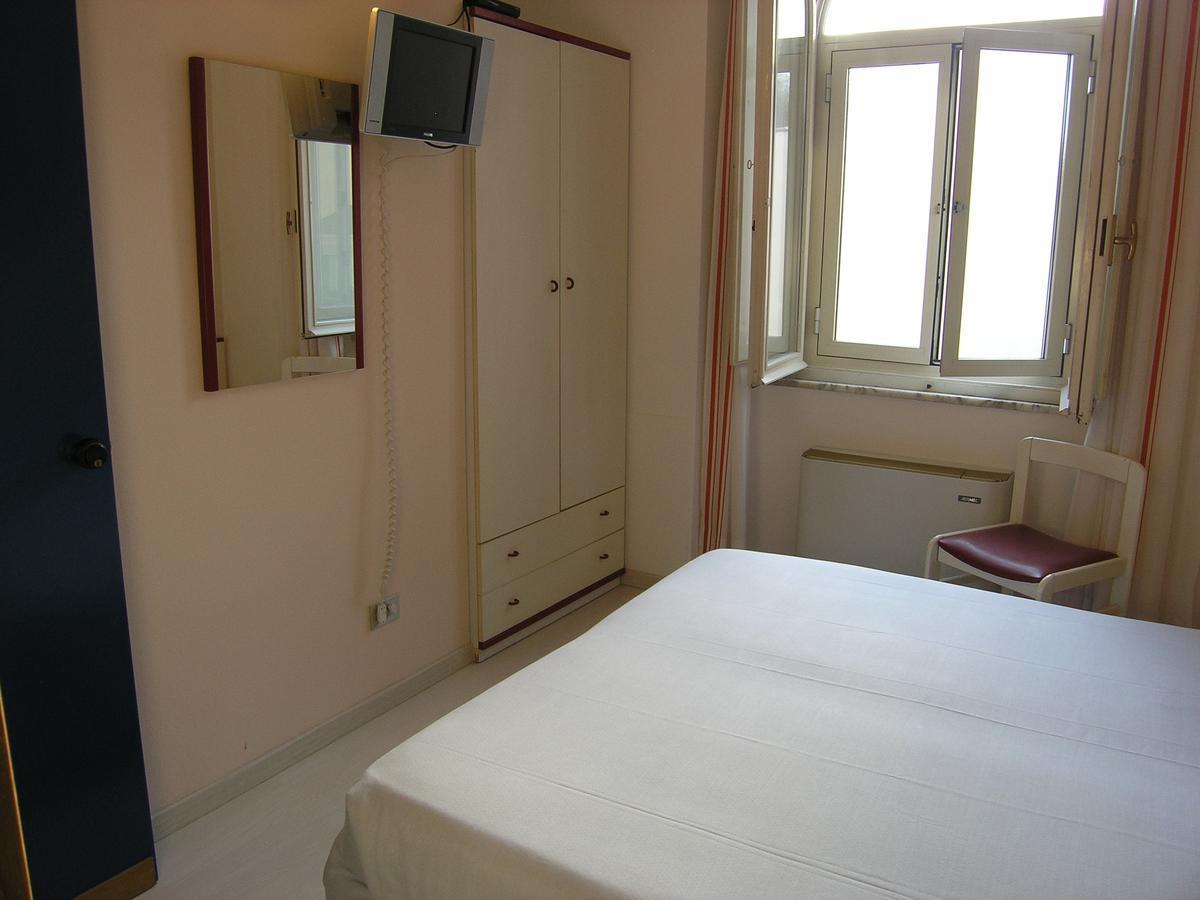 Elba Hotel Rosignano Solvay Buitenkant foto