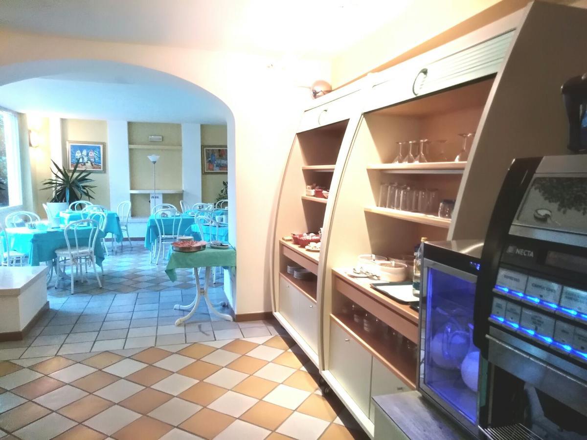 Elba Hotel Rosignano Solvay Buitenkant foto
